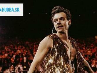 Praha sa dočkala: Popový hitmaker Harry Styles ukázal svoje rockerské ja