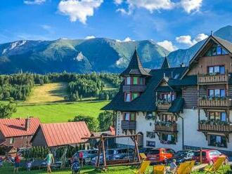 Belianske Tatry v ocenenom Wellness Penzióne Strachan *** s luxusným wellness, polpenziou a až 50 % zľavami