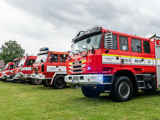 Do Malého Března dorazila nová Tatra, cisternovou automobilovou stříkačku vyrobili ve firmě THT Polička