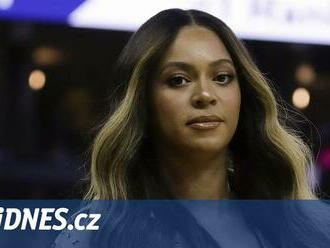 Kelis obvinila Beyoncé z krádeže písně na novém albu Renaissance