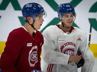 Slafkovský a Mešár spoločne pôsobia v kempe Montreal Canadiens, poznajú sa dobre od detstva  