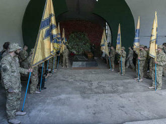 Pluk Azov vyhlásil hon na všetkých Rusov, ktorí sa podieľali na masovej poprave zajatcov v Olenivke