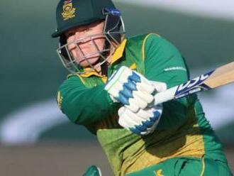 Lizelle Lee: South Africa batter quits internationals with awards and regrets