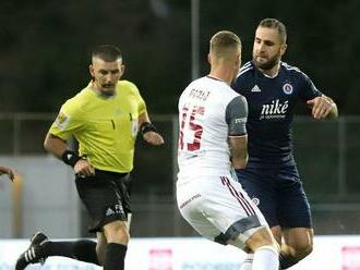 Slovan pôsobil bezradne, Weiss rezignovane. Na tlačovku neprišiel