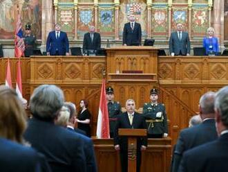 Orbán má mandát trolovať Európsky parlament