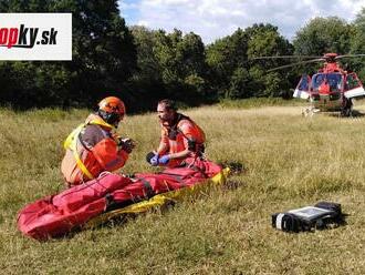 Leteckí záchranári mali plné ruky práce: Pomáhali paraglajdistovi, ktorý spadol krátko po štarte