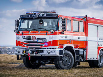 Tatra Terra pro dobrovolnou jednotku obce Staré Hamry nahradila dosluhující Atego, automobil dodala firma KOBIT-THZ