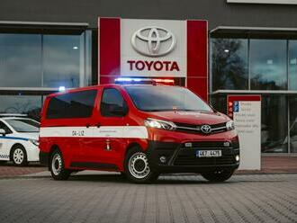 Toyota nabízí přestavby svých užitkových vozů na klíč