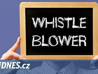 Nedonášejí. Oznamují nekalosti. Jak v Česku funguje whistleblowing