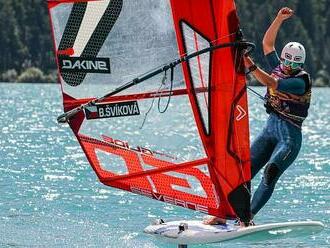 Juniorky zářily. Na MS ve windsurfingu slaví stříbro a bronz v olympijské třídě