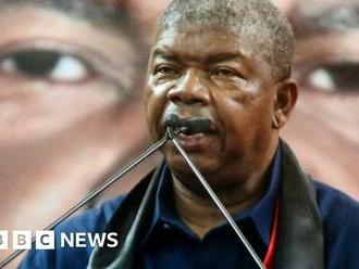 Angola election: Ruling MPLA party looks set to hold off Unita challenge