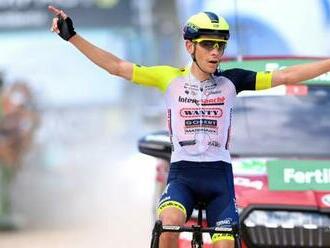 Vuelta a Espana: Louis Meintjes achieves first Grand Tour stage win with stage nine victory