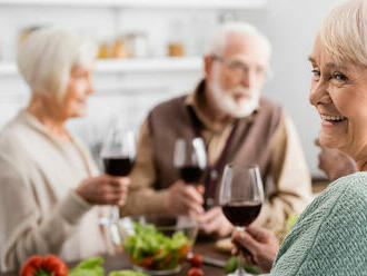 Ako ovplyvňuje alkohol stav kostí? Koľko môžu vypiť muži a koľko ženy?