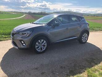 Renault Captur E-TECH hybrid. Pre vlažných vo viere v plnú elektiku