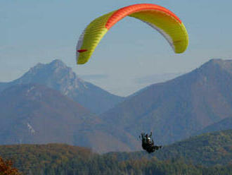 Tandemový paragliding z výšky až do 1000 metrov nad Donovalmi alebo na Straníku v Žiline.