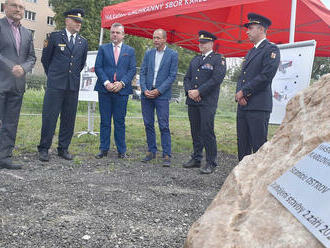 V Ostrově na Karlovarsku byla zahájena stavba nové stanice profesionálních hasičů, dokončena bude za rok