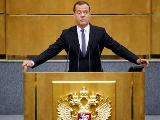 Medvedev obvinil Západ zo snahy vyprovokovať rozpad Ruska a varoval pred súdnym dňom