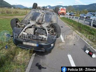 DESIVÁ zrážka: Auto vletelo na cyklochodník a ZMIETLO muža s trojročným synom! FOTO