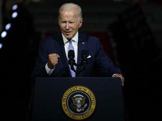 Podarilo sa im PORAZIŤ koronavírus? Biden vyhlásil: V USA sa pandémia skončila!