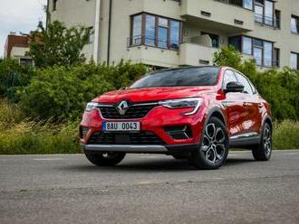 Renault Arkana E-Tech je nabitý moderními technologiemi. Vyzkoušeli jsme, které stojí za to