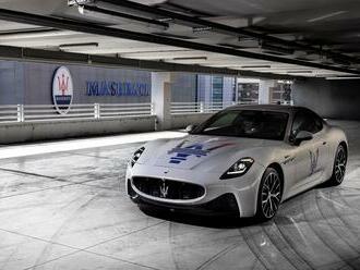 Nové Maserati GranTurismo vyráží do ulic ještě před oficiálním odhalením