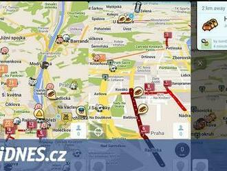 Britská policie dává do aplikace Waze falešná hlášení o kontrolách