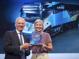 eActros LongHaul – Truck Innovation Award