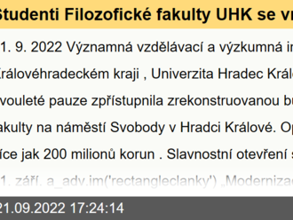 Studenti Filozofické fakulty UHK se vrací do budovy na náměstí Svobody v Hradci králové