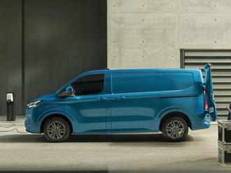 Nový Ford E-Transit Custom s dojezdem až 380 km