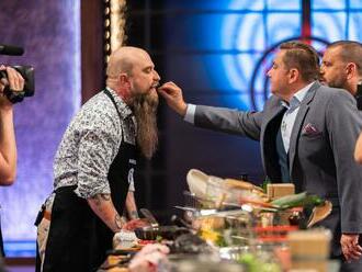 Nelítostný boj v MasterChef Česko: Soutěžící si navzájem hodí klacky pod nohy