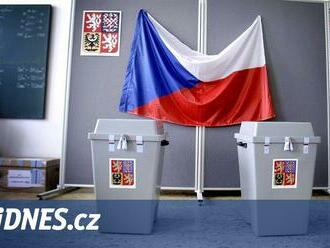 Česko vstoupilo do druhého kola voleb do Senátu. Boj je i o jeho předsedu
