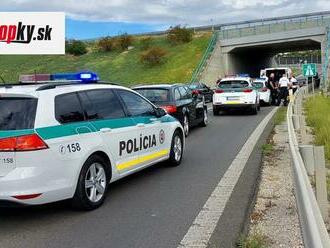 Divoká naháňačka pri Nitre: Vodič unikal policajtom, padlo niekoľko výstrelov! ŠOK Takýto objav nečakali...