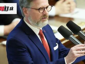 Parlament v Česku sa schádza pre snahu opozície vysloviť vláde nedôveru