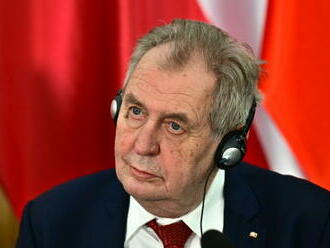 Každý politik musí počítat s tím, že ho nemilují všichni, řekl Zeman ke kampani