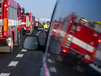 Loňský rok byl na silnicích zřejmě druhý nejméně tragický za víc než 60 let