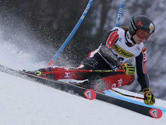 Grenierová vede obří slalom Kranjské Goře,Shiffrinová útočí na rekord z 5. místa