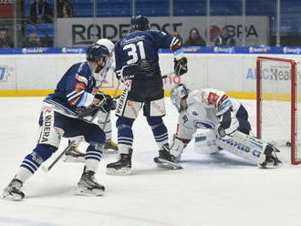 Vítkovice vyhrály v Plzni 3:2 a vystřídaly Pardubice v čele soutěže