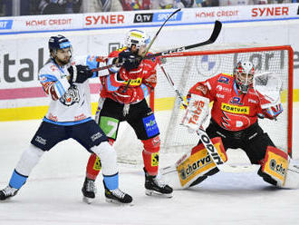 Pardubice zvítězily v Liberci 4:3 a znovu vedou extraligu