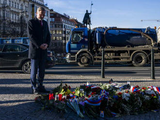 Zástupci vlády, Sněmovny a další politici uctili památku Jana Palacha