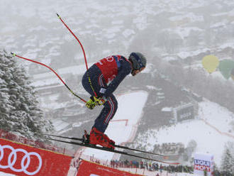 Kilde i se zlomeninou v zápěstí zopakoval loňský triumf v Kitzbühelu