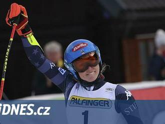 Shiffrinová slaví 82. výhru ve Světovém poháru, dorovnala krajanku Vonnovou