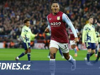 Úspěšné tažení pod Emerym pokračuje. Aston Villa zdolala Leeds