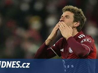 Neuer na tribuně, Müller na lavici. „Nový“ Bayern odšpuntuje bundesligové jaro