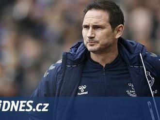 Trenér Lampard byl po necelém roce odvolán od fotbalistů Evertonu