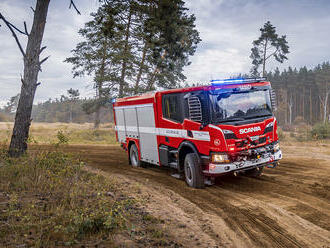 KOBIT vyrobil novou cisternovou automobilovou stříkačku Scania pro dobrovolné hasiče obce Semčice