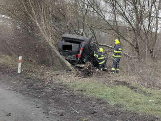 Jednotka ze stanice Ústí nad Labem vyjela k dopravní nehodě v Ústí nad Labem – Předlicích. Auto se…