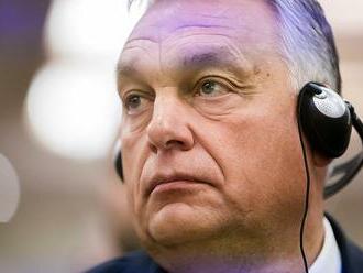 Orbán vyhazuje desítky vysokých armádních důstojníků a nikdo neví proč