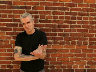 Henry Rollins – Pri cestovaní hľadám hlbšie porozumenie ľudskej existencie