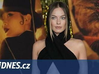 Šokovalo mě, že neznám definici sexuálního obtěžování, říká Margot Robbie