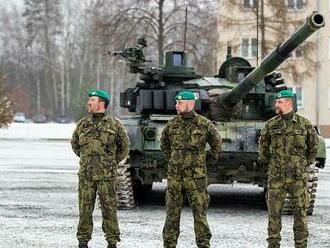 Česko nedává na obranu tolik, co slíbilo. Závazek vůči NATO splní až příští rok